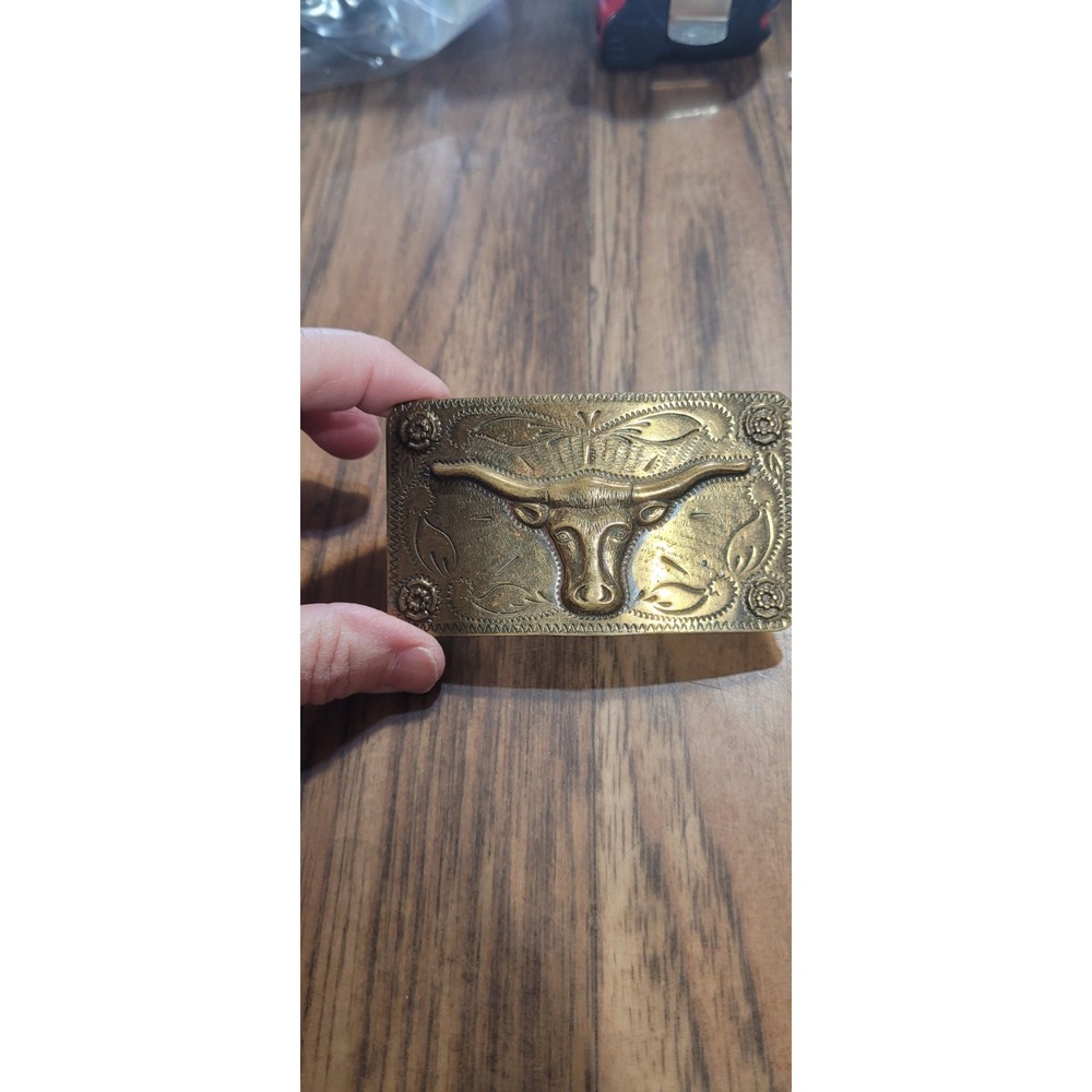 Vintage Western Rancher / Cowboy Bull Longhorn Design Metal Belt Buckle